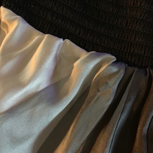 Bebe Silk Halter Top - Picture 5 of 8